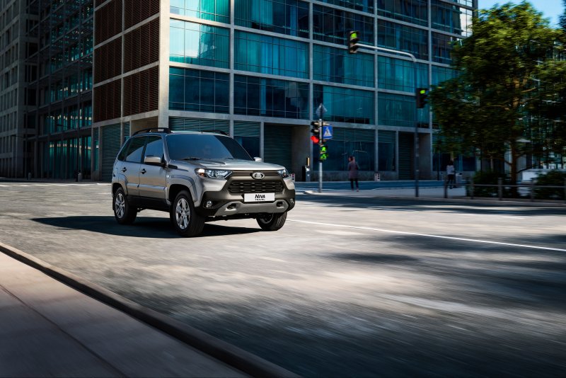 Внедорожник Lada Niva Travel