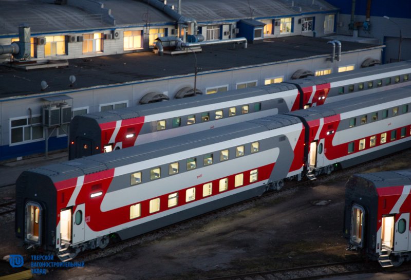 Двухэтажный вагон ТВЗ
