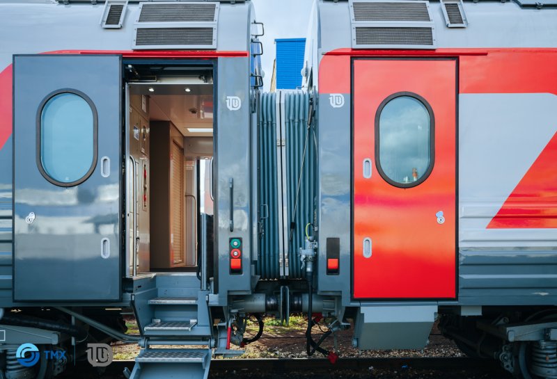 ТВЗ купейный вагон 4517