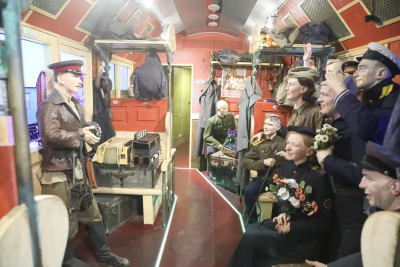 Ретро поезд победа
