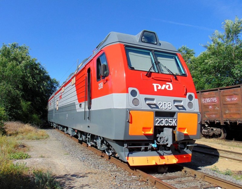 Электровоз 2с5к Ермак