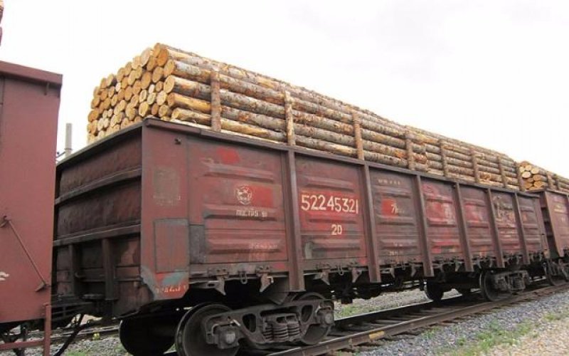 Погрузка полувагона пиломатериалом 100 Кубо