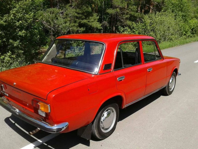 ВАЗ 21011