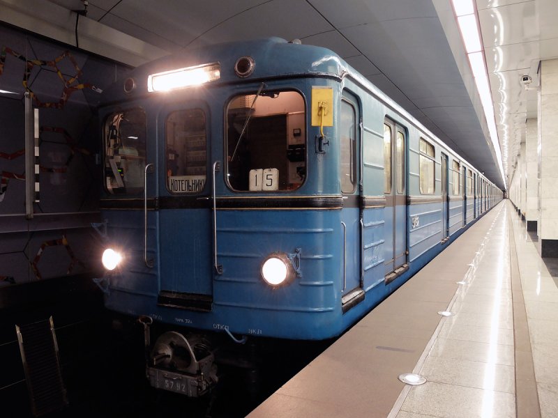 Еж-3 вагон метро