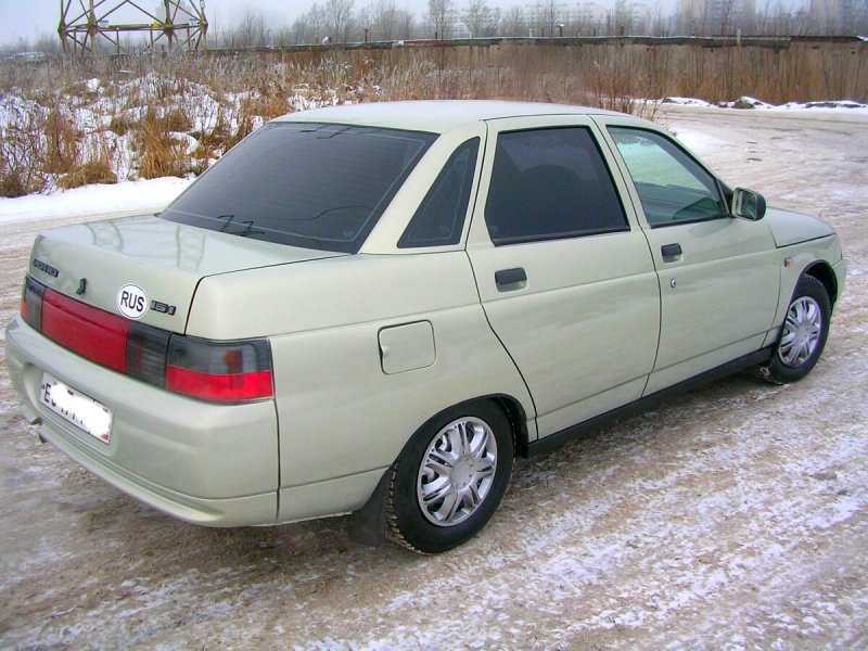 Лада 10 2110
