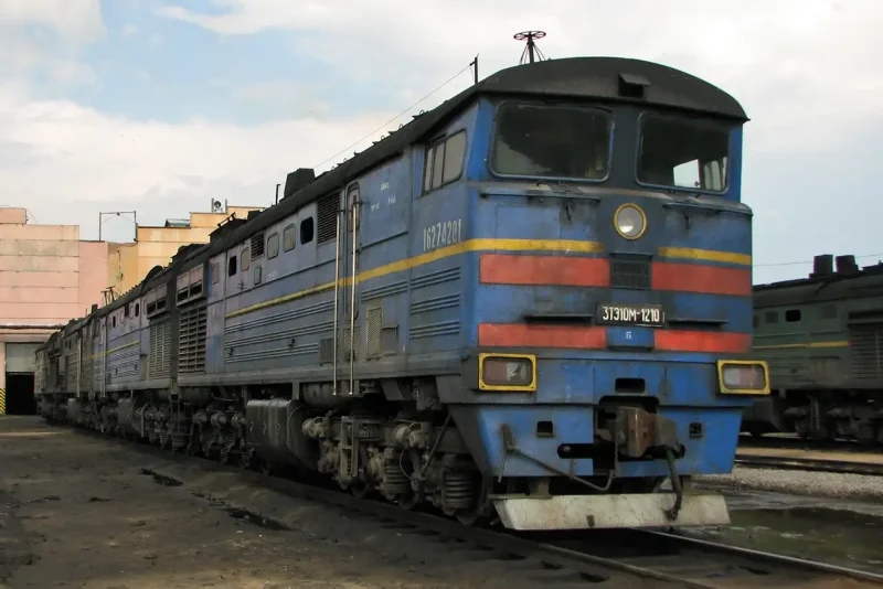 Заброшенные локомотивы вл 80