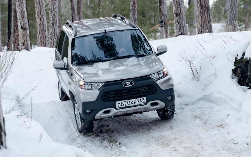 "Нива" – Lada Niva Travel.