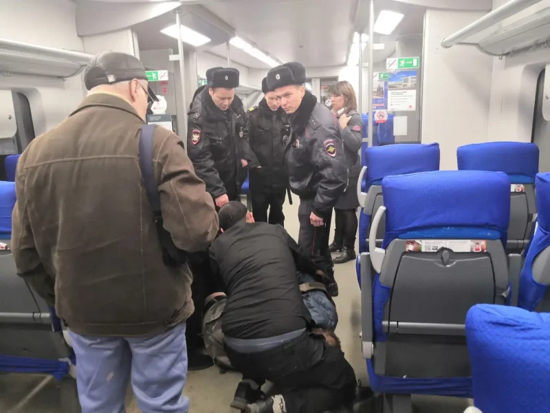 Безбилетники в электричках