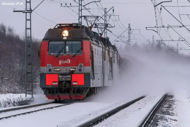 Пассажирский Локомотив 3эс4к