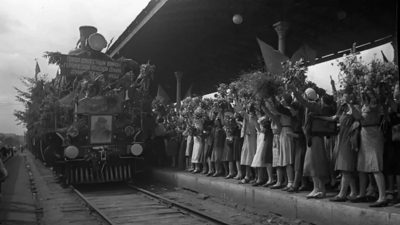Белорусский вокзал 1945