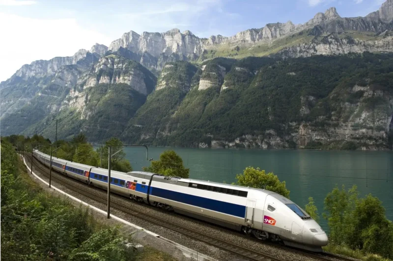 Поезд TGV Франция