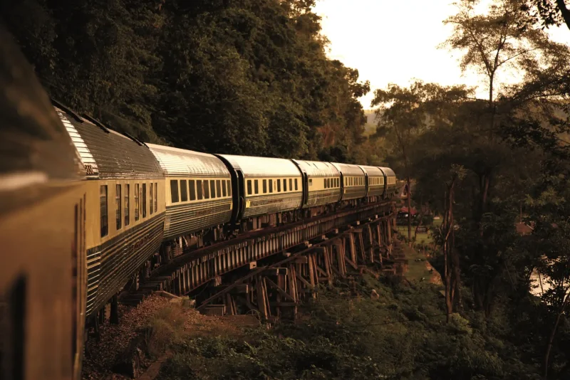 Поезд Eastern & oriental Express