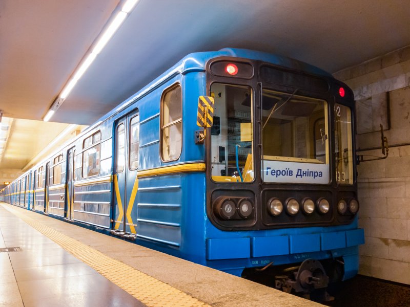 Метровагон 81-717