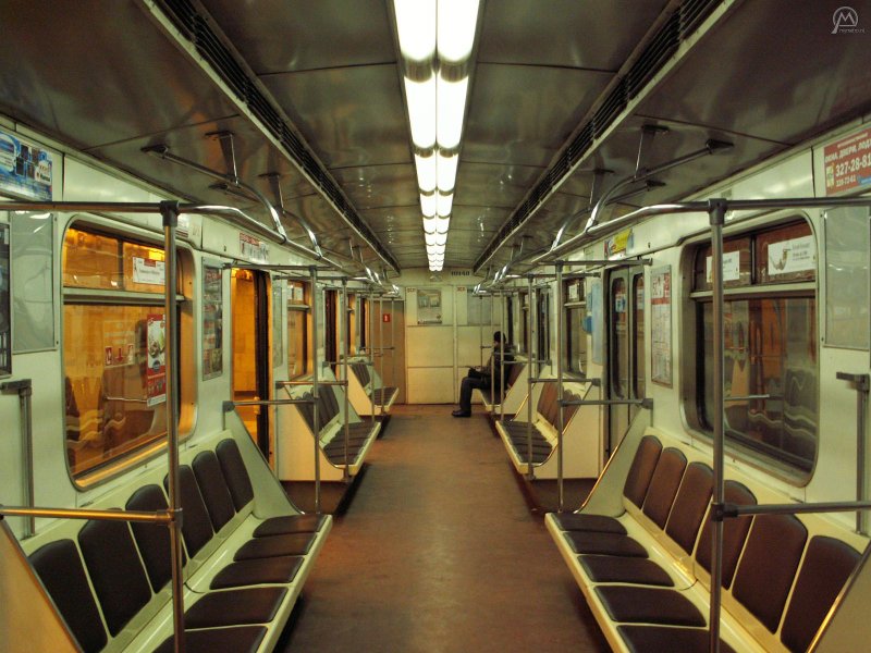 Вагон метро Питер