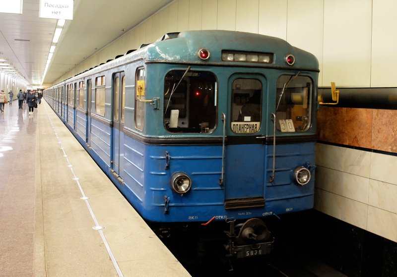 Метровагон еж3