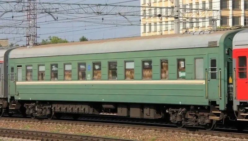 Зеленый вагон ТВЗ