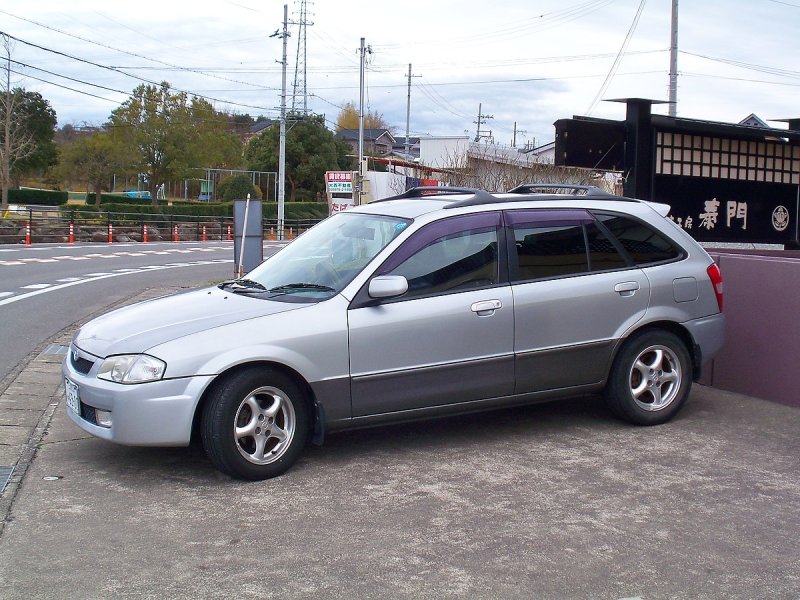 Mazda familia Wagon