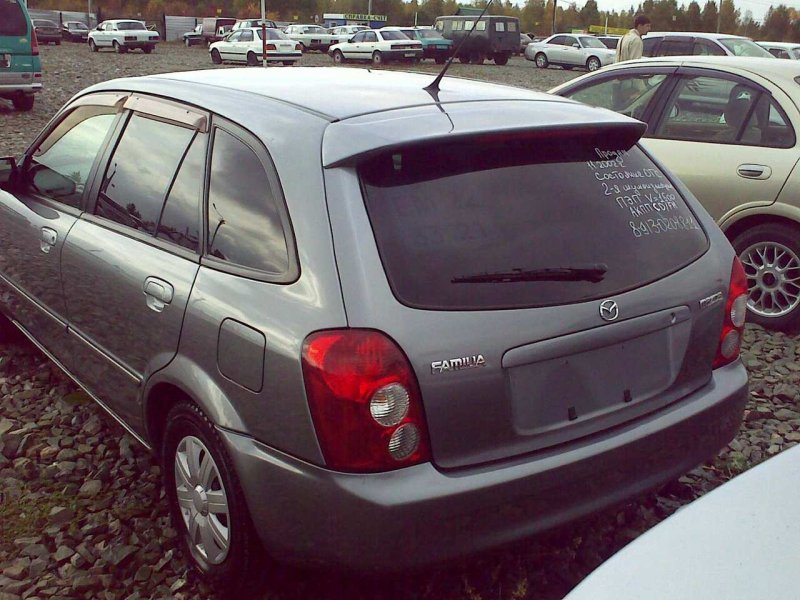 Mazda familia 2002 хэтчбек