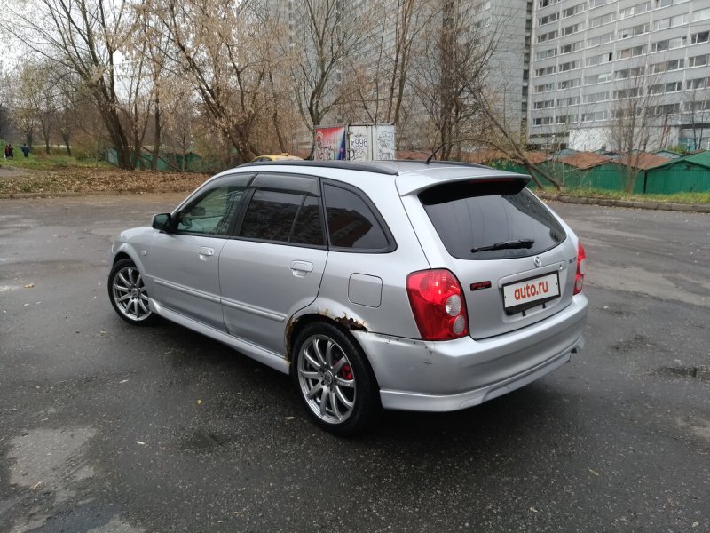 Mazda familia s-Wagon