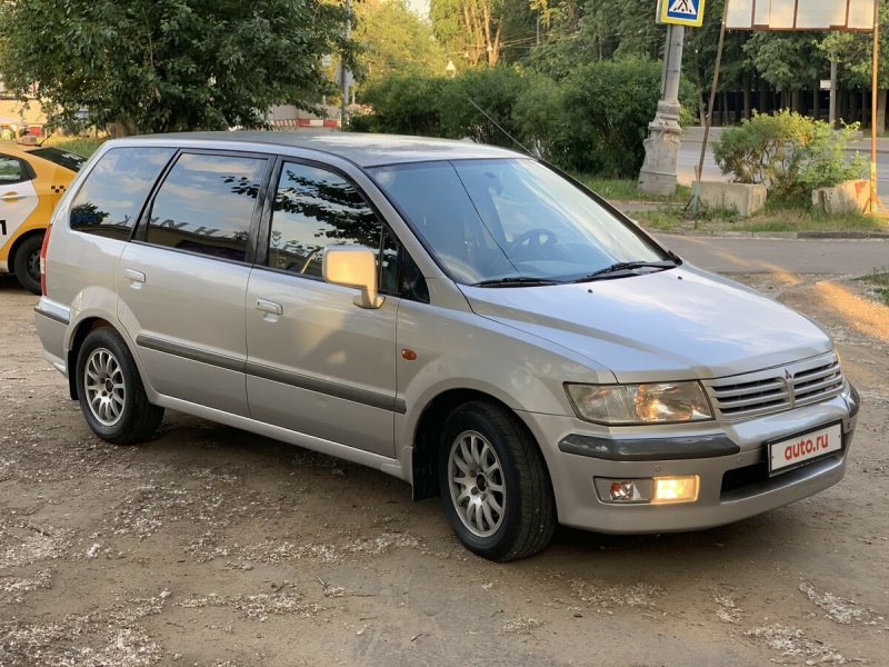 Mitsubishi Space Wagon