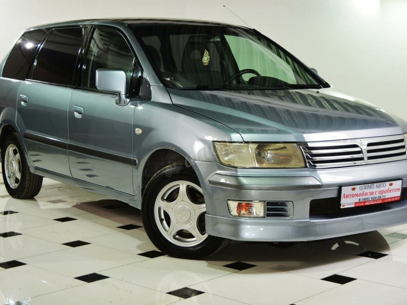 Mitsubishi Space Wagon