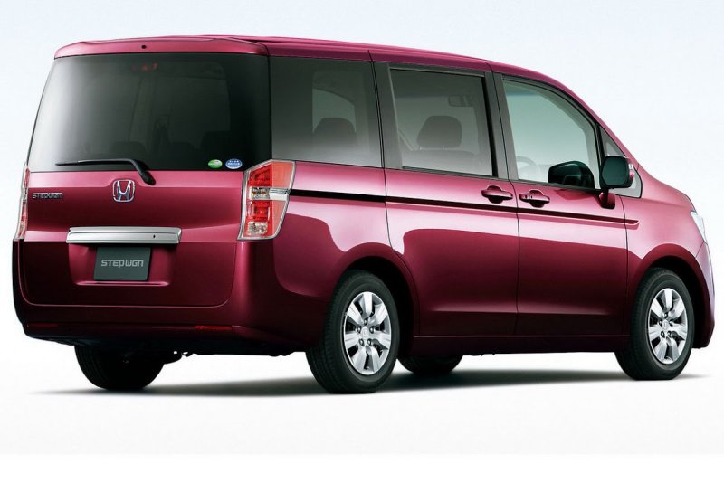 Honda Stepwgn 2009