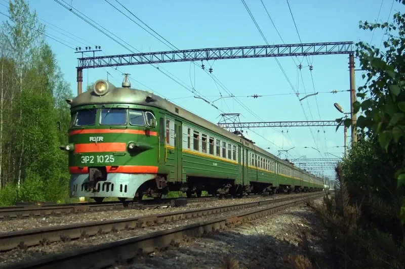 Эр2 1025