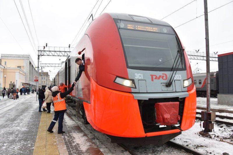 811 Ласточка Тюмень Екатеринбург
