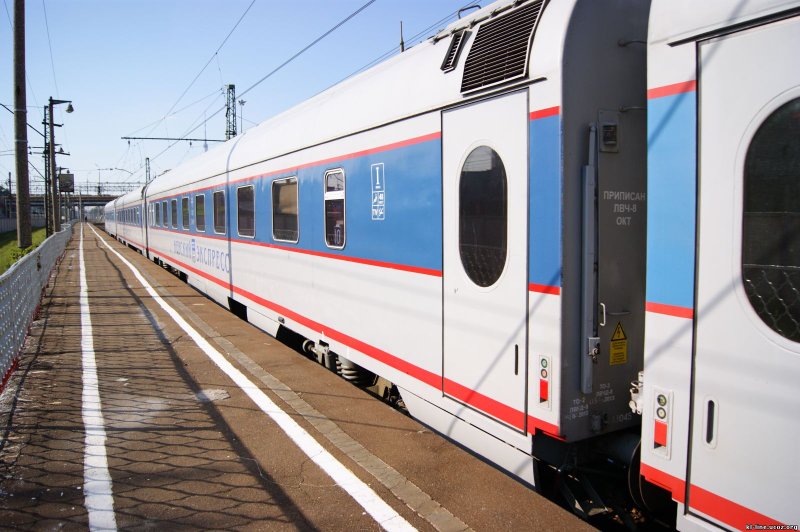 № 748а «Невский экспресс (скоростной)»