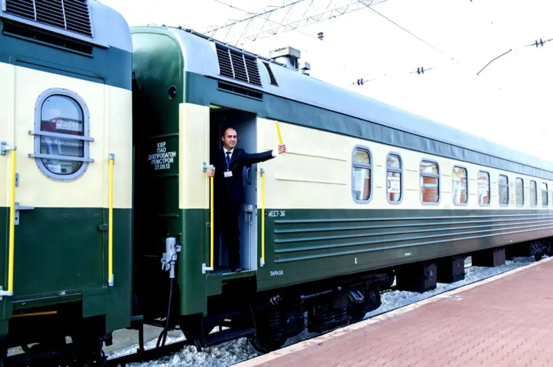 Поезд Stadler Баку