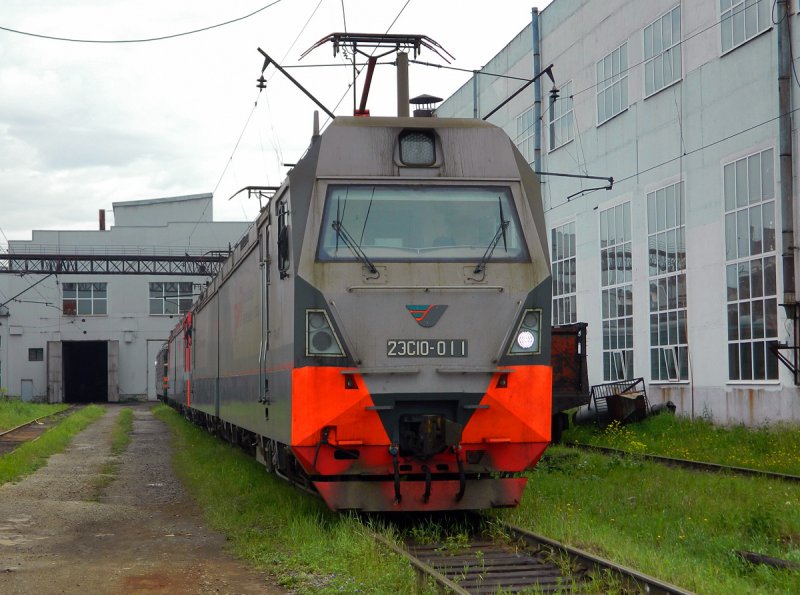 Электровоз 2ес10 Святогор