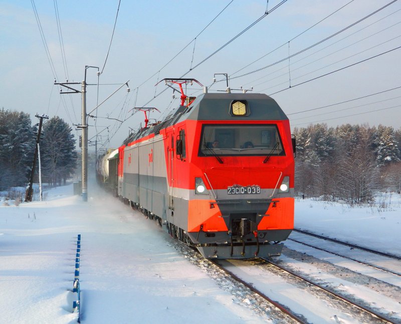 Электровоз 2эс10 Синара