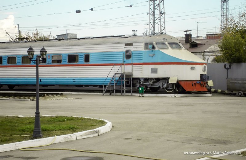 Электропоезд СССР. Эр200.
