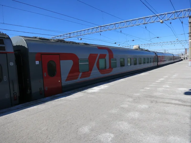 Поезд 102я, Москва — Ярославль дневной экспресс