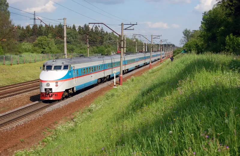 Скоростной электропоезд эр200