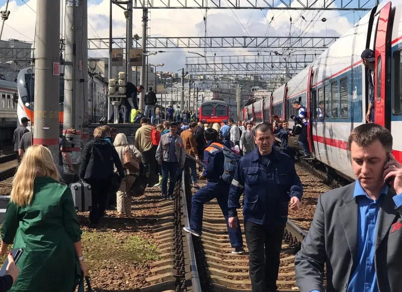 Вл 80 сходы с рельс