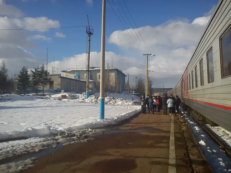 Поезд Москва Омск
