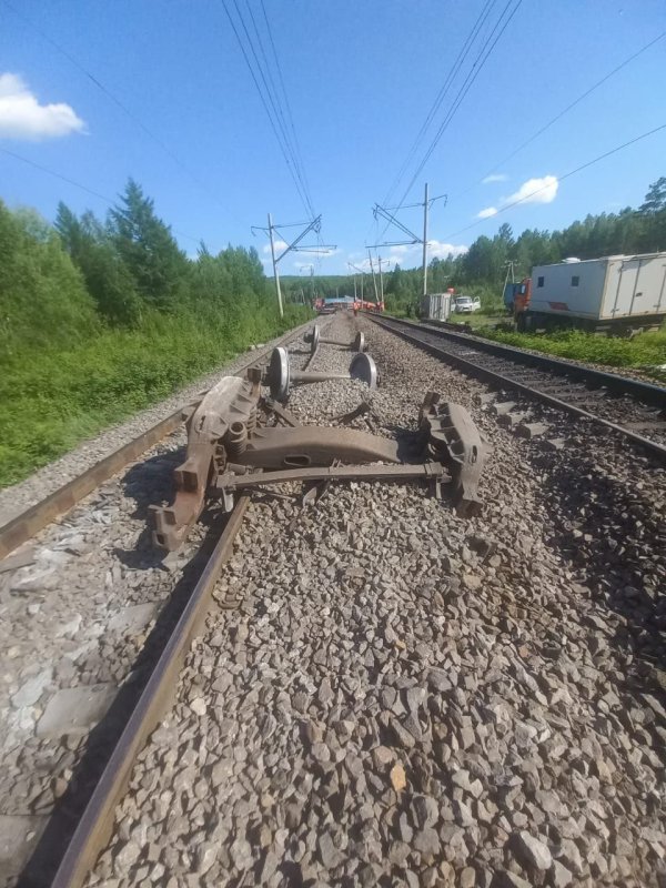 Сход вагонов в Зилово