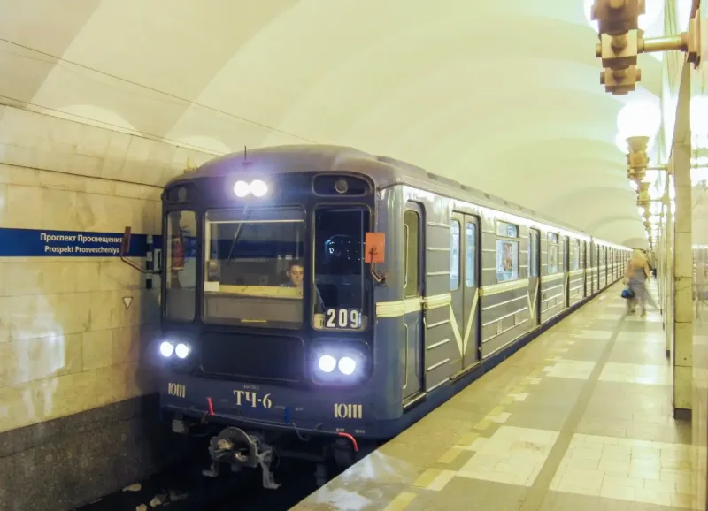 Вагоны метро Санкт-Петербурга