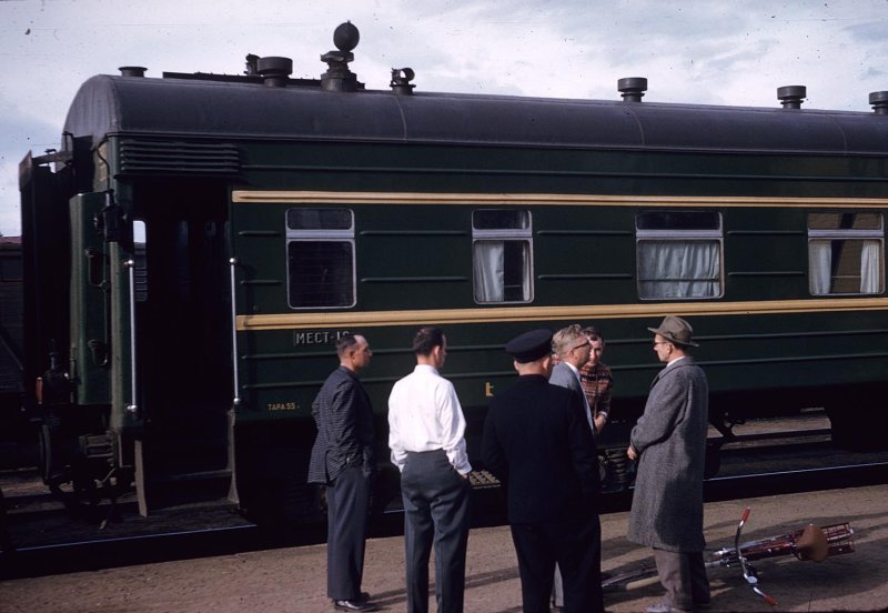 Пассажирские вагоны 1950