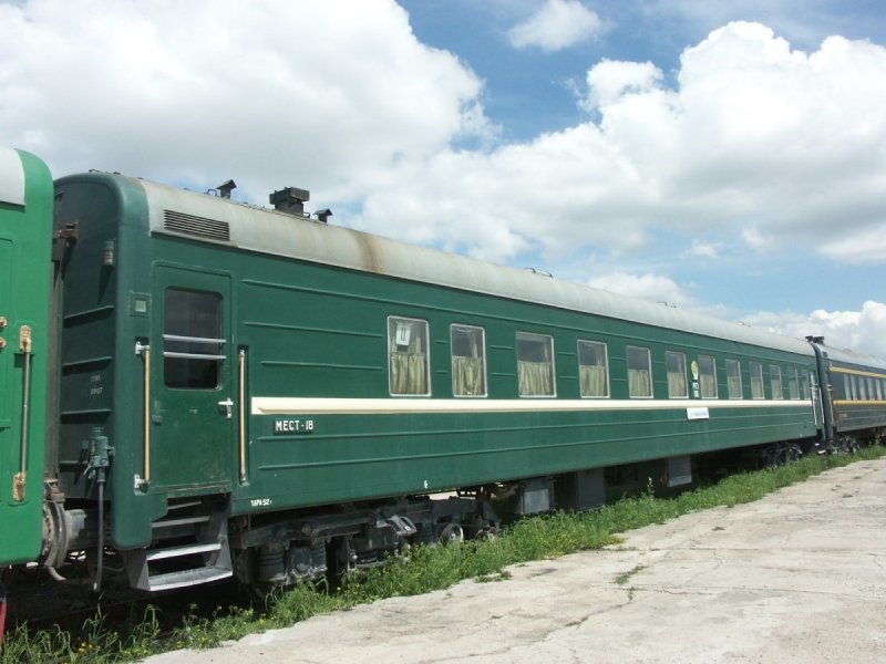 Старые пассажирские вагоны
