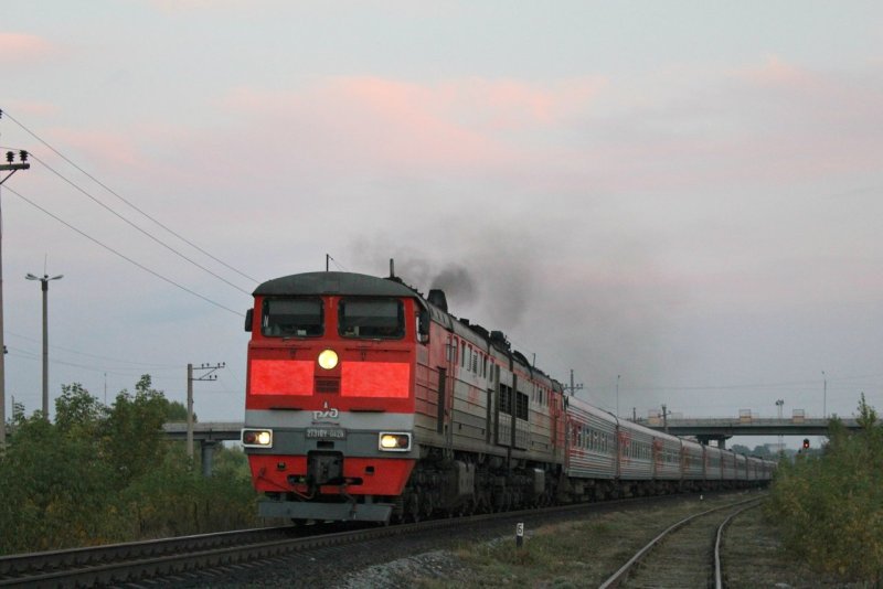 Фирменный поезд Сура 052й Москва Пенза