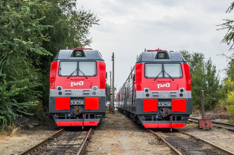 Локомотив 3эс5к