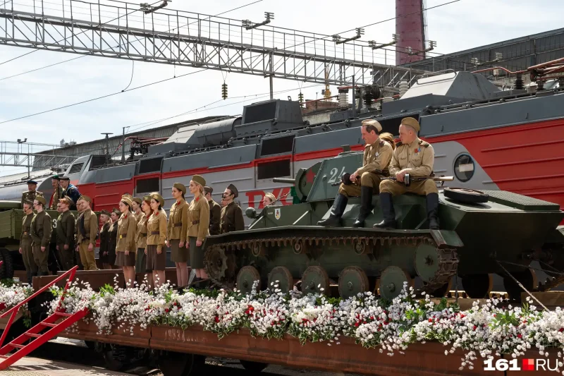 Ретро поезд эшелон Победы