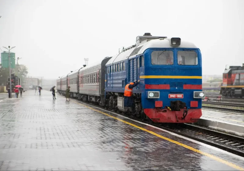Поезд на Дальний Восток