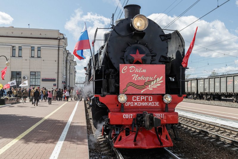 Ретро поезд победа