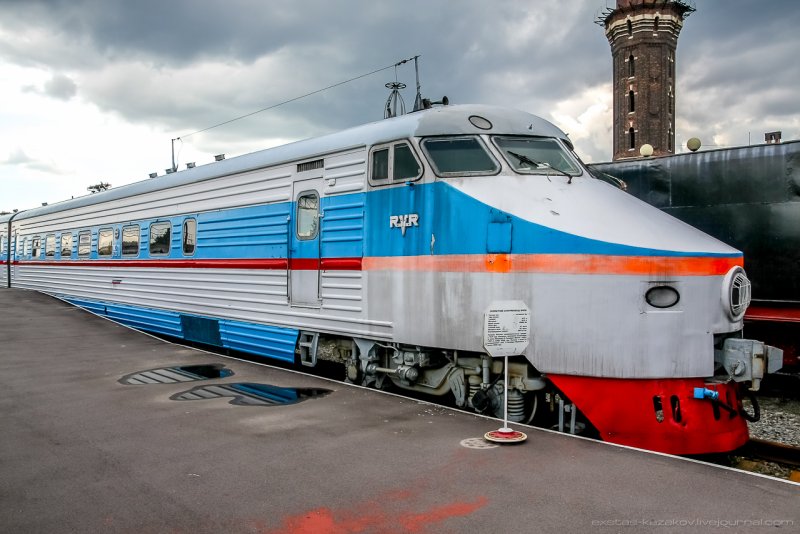 Электропоезд СССР. Эр200.