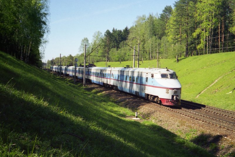 Эр200 и Сапсан