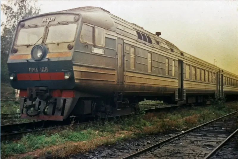 Дизель поезд др1 628