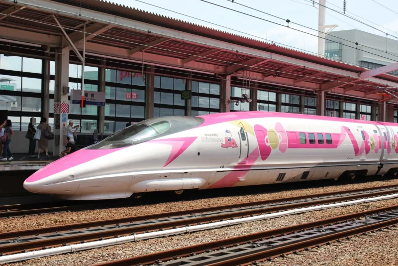 Японский поезд Shinkansen